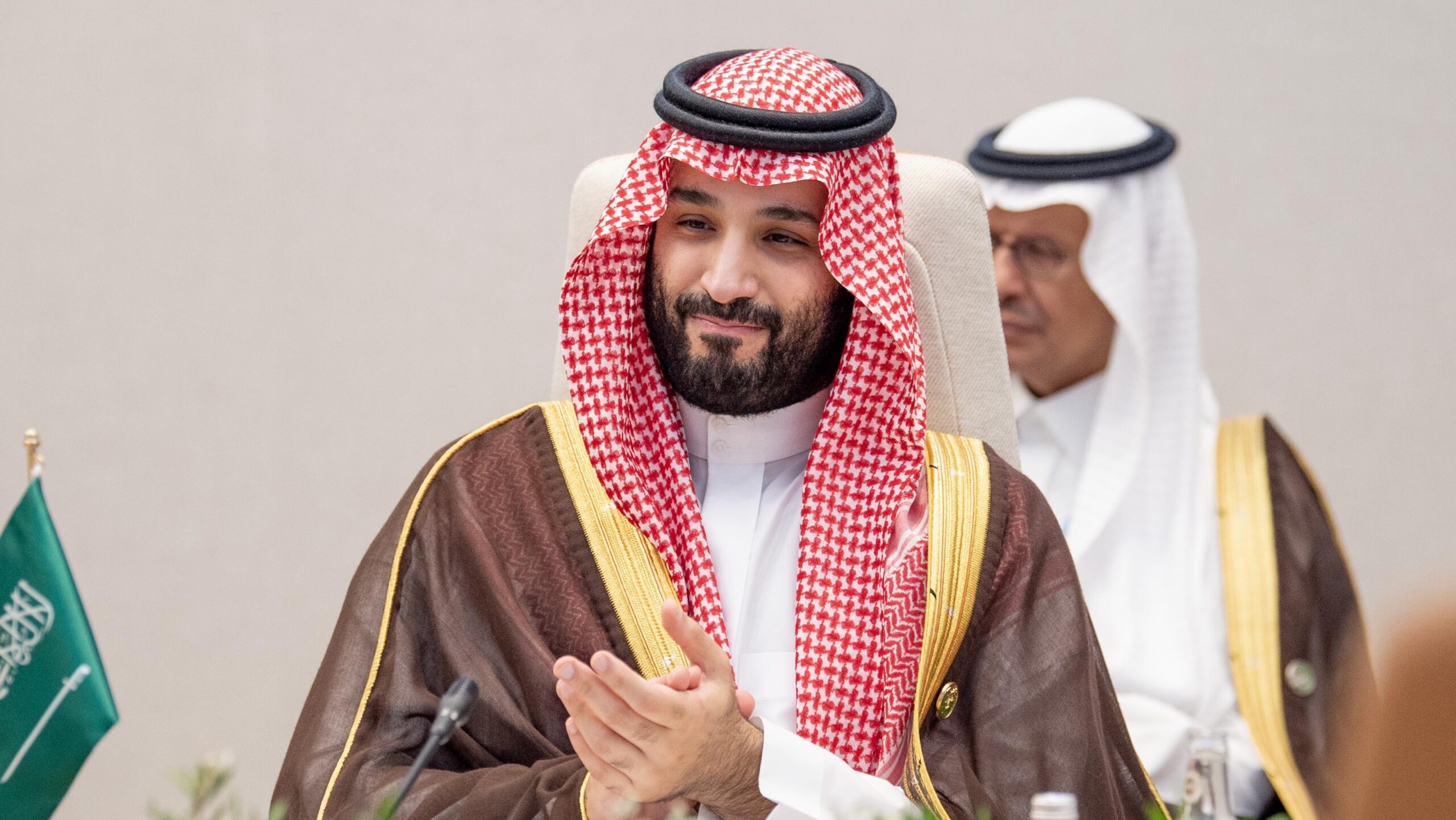 In nuclear push, Saudi Arabia could play US, China off each other